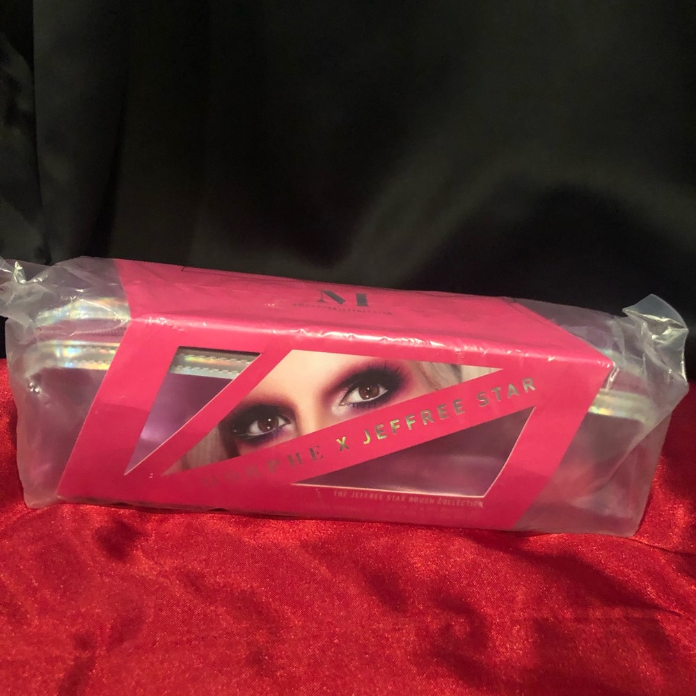 Jeffree star brush set